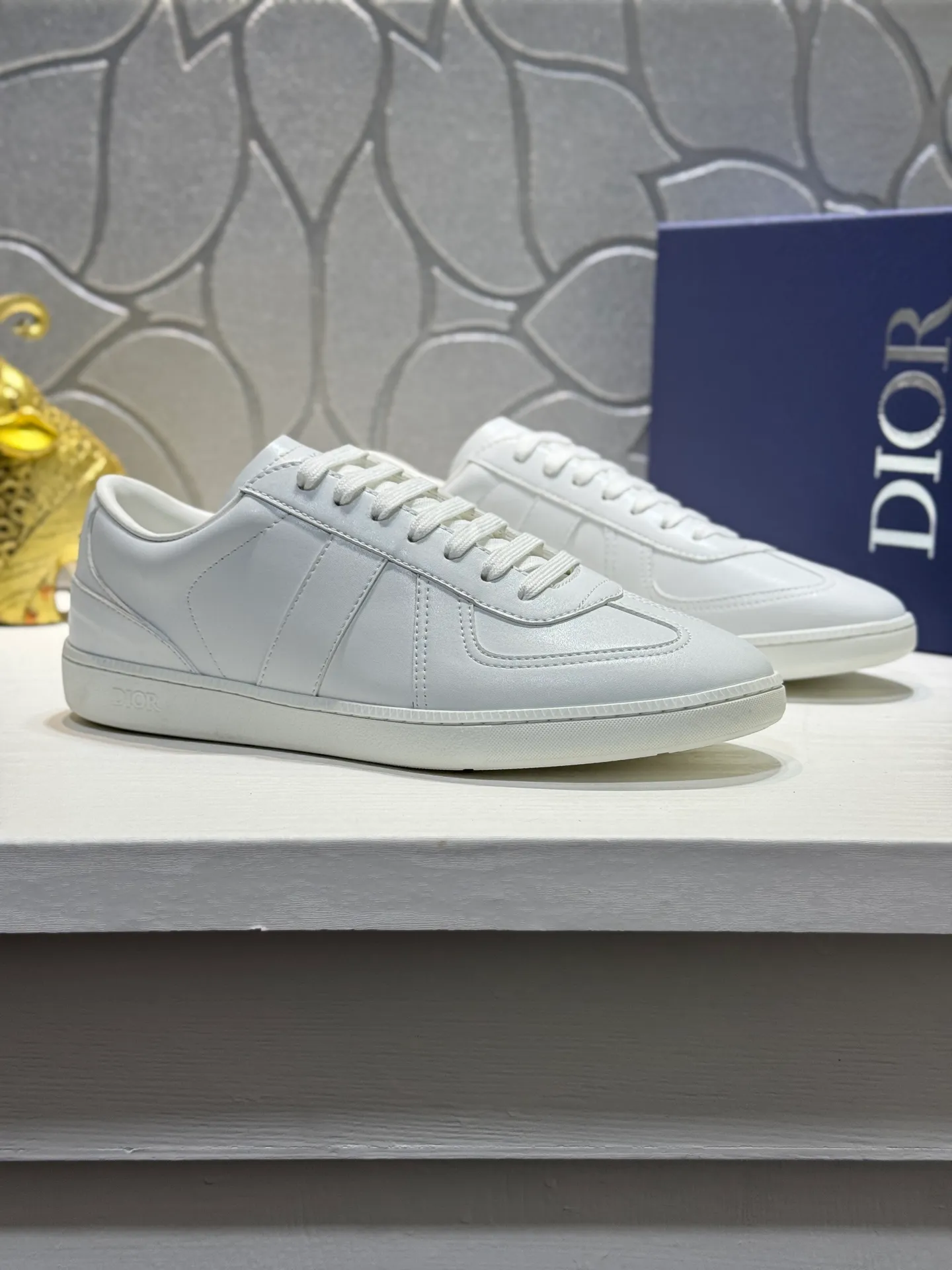 Men's Men's Shoes💰380【New Style】🎠🎠Dior🔍Top Purchasing Agency🇮🇹Di's hot style super popular sneakers are synchronized with the new product counters. The uppers are original Italian imported cowhide, the logo graphics are perfectly reproduced with complex craftsmanship necessary for fashionistas, and the imported soft sheepskin lining is Sole: The original sole is specially provided by the original factory. The exclusive movable molded sole is super comfortable. The original factory follows the order. 🔍🔍Multiple colors are available. You can enter and exit the counter at will. Welcome to compare. A must-have for trendy men. Code number: 38-44 (45 customized